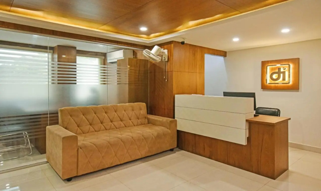 Itsy Hotels Deluxe Inn