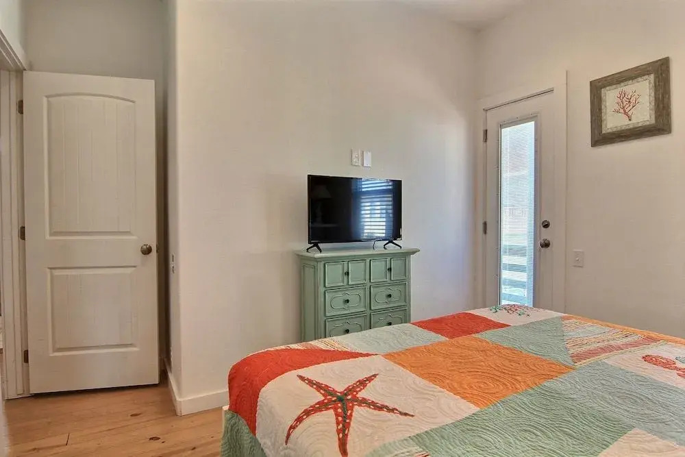 Wet-N-Wild 4Br Home