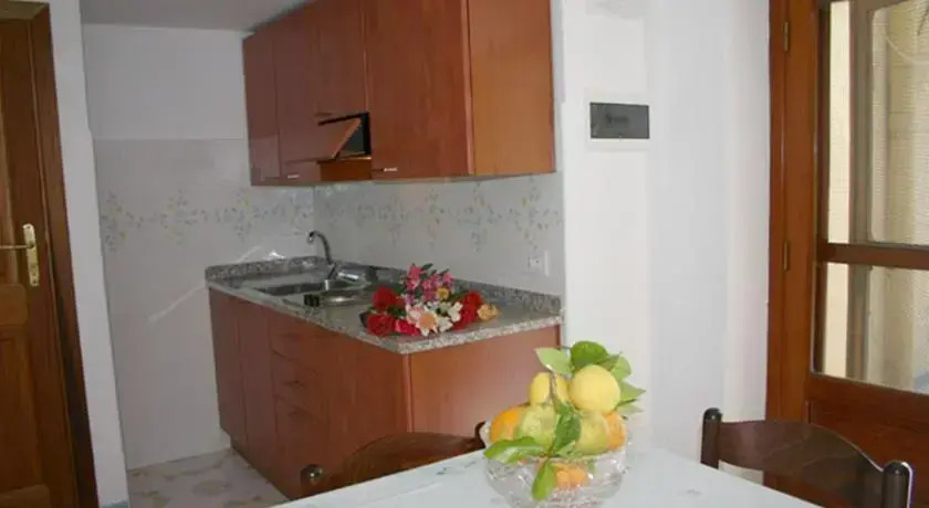 Carla Apartment 9