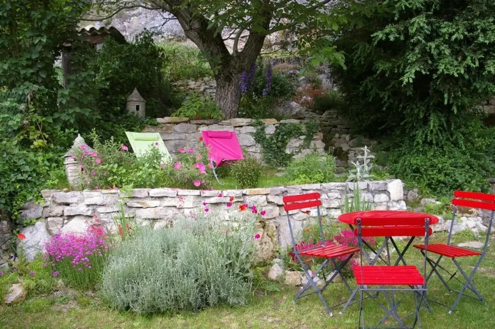 Gîtes Un Jardin dans la Falaise
