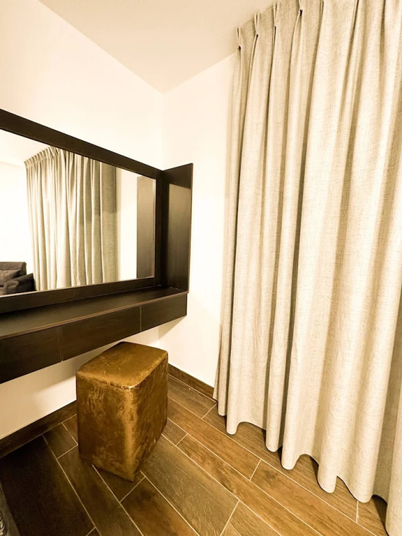 Central Apartment For Rent 28