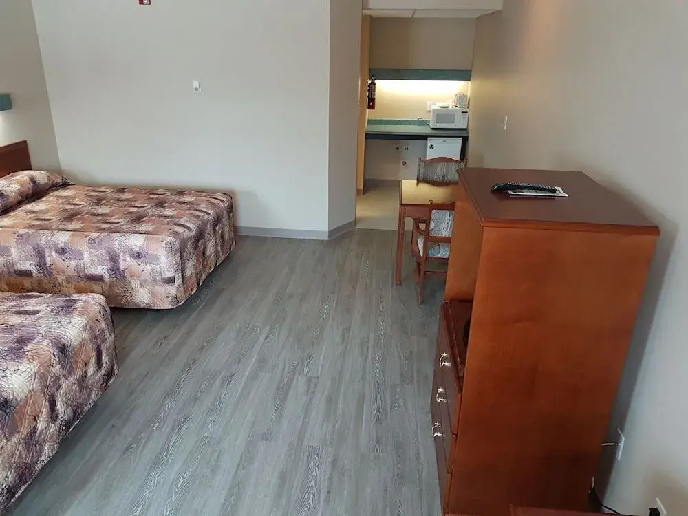 Garden Court Motel