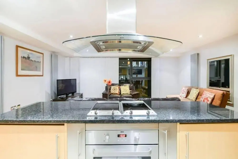 Oakwood Luxury Living Apartments