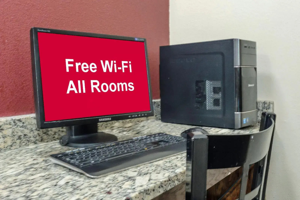 Red Roof Inn - St Louis St Charles