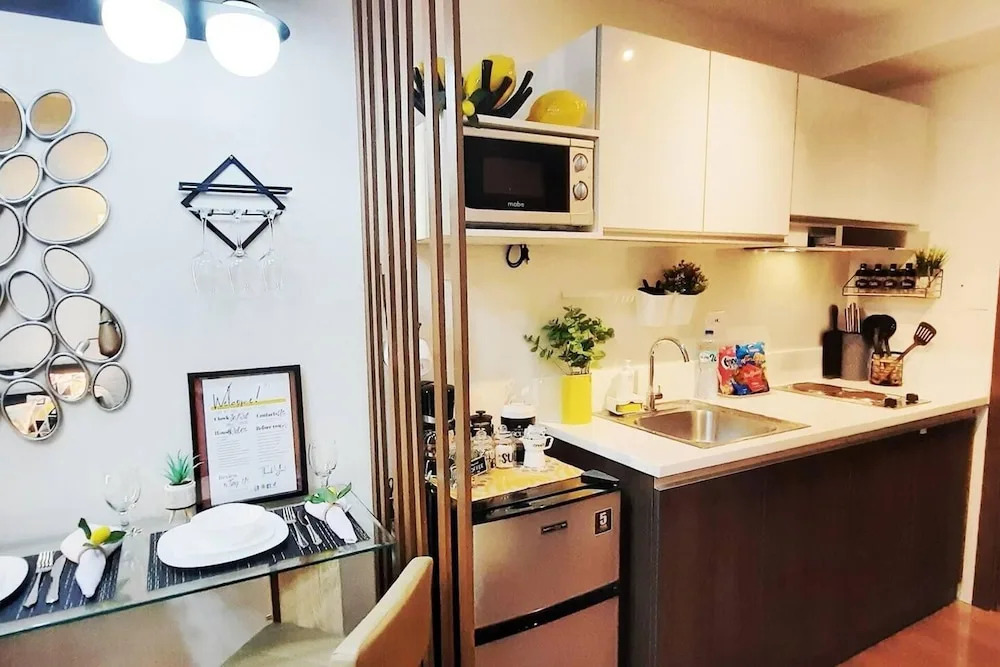 Sleeps 2 With Netflix and Free Wi-fi