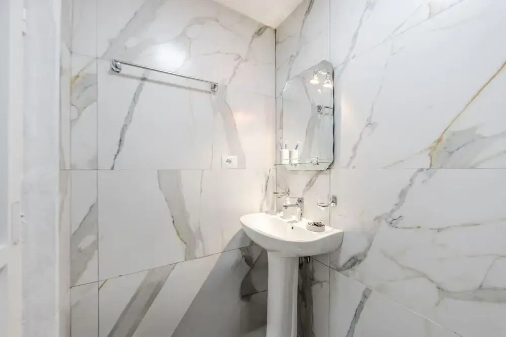 Saraci Rooms 1 in Gjirokast r