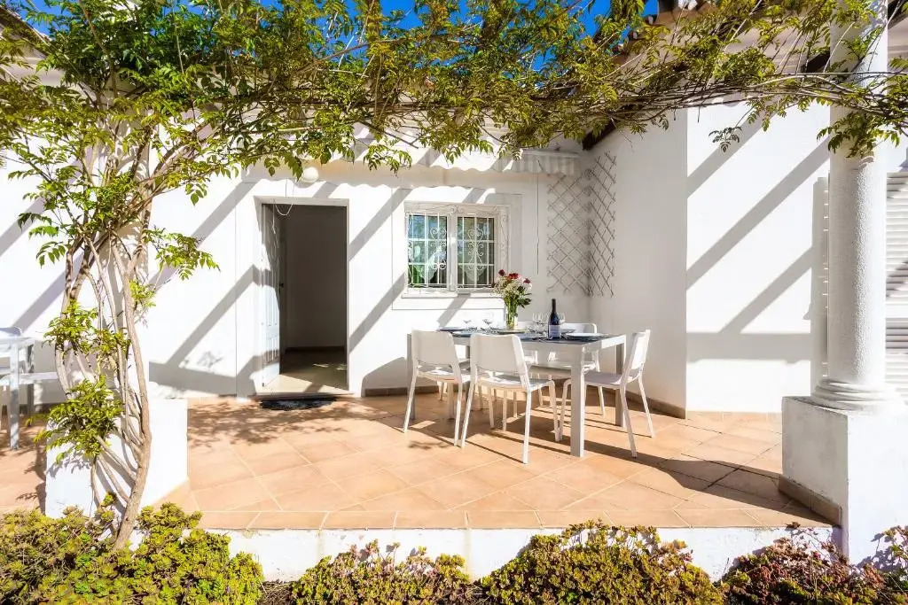 Exclusive Villa Toulouse with pool in Falesia Algarve