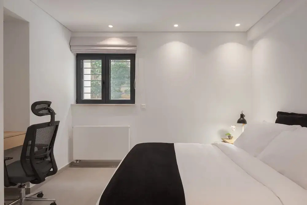 Athenian Riviera Secluded Apartment