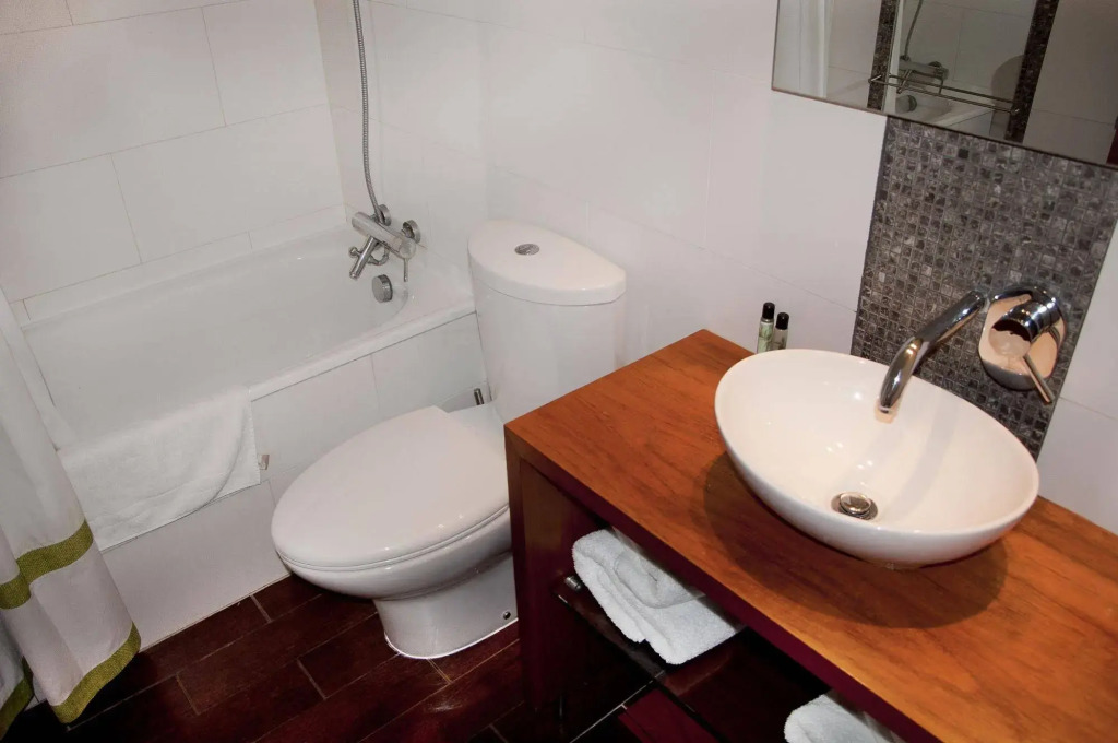 Austral Suites