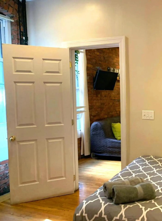 Macy Empire Apartments
