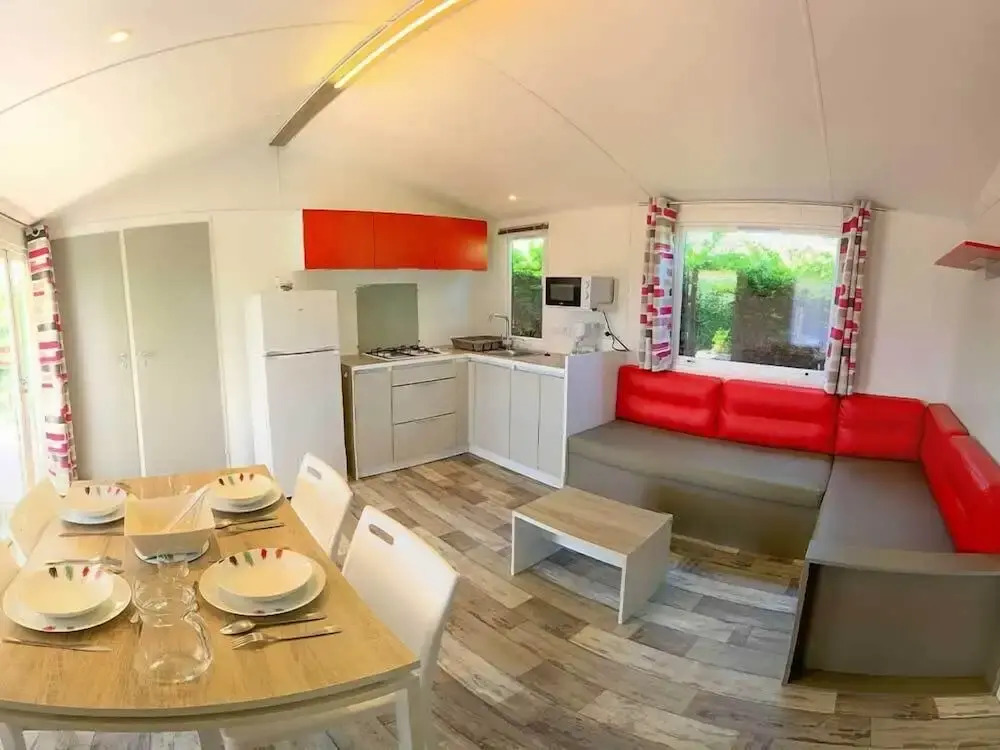 Camping Les Perouses