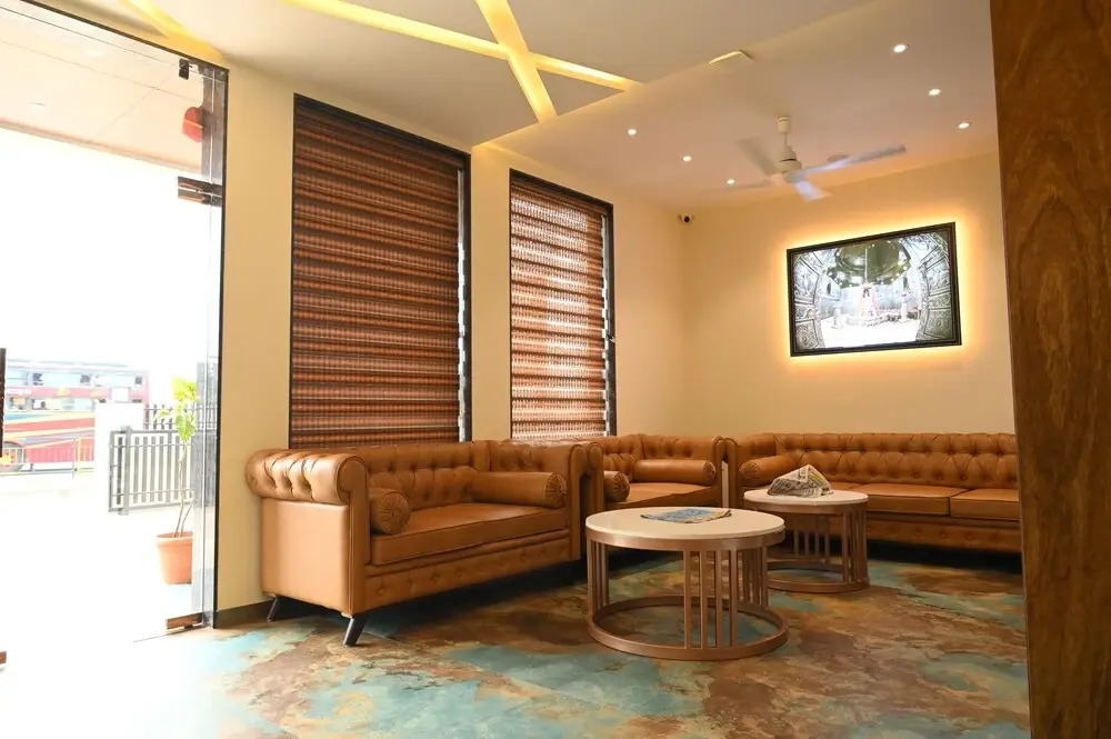 Hotel Embassy