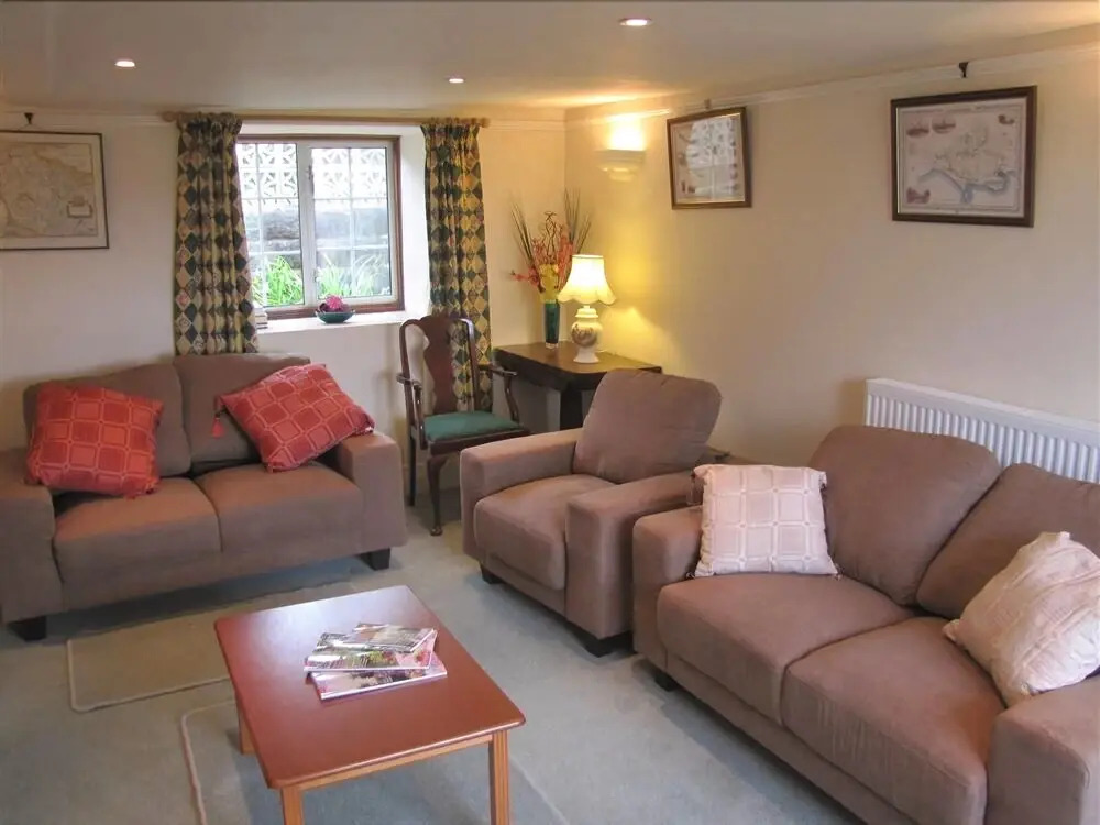 Hill Cottage