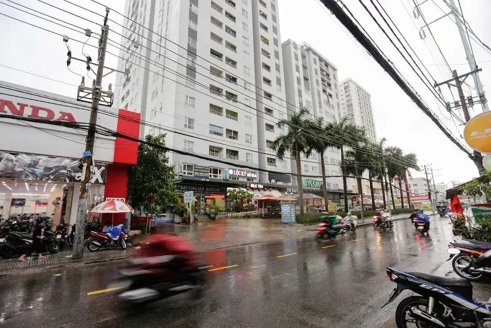 OYO 1140 Hong Luc Hotel