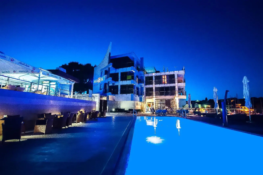 Hotel Maxim