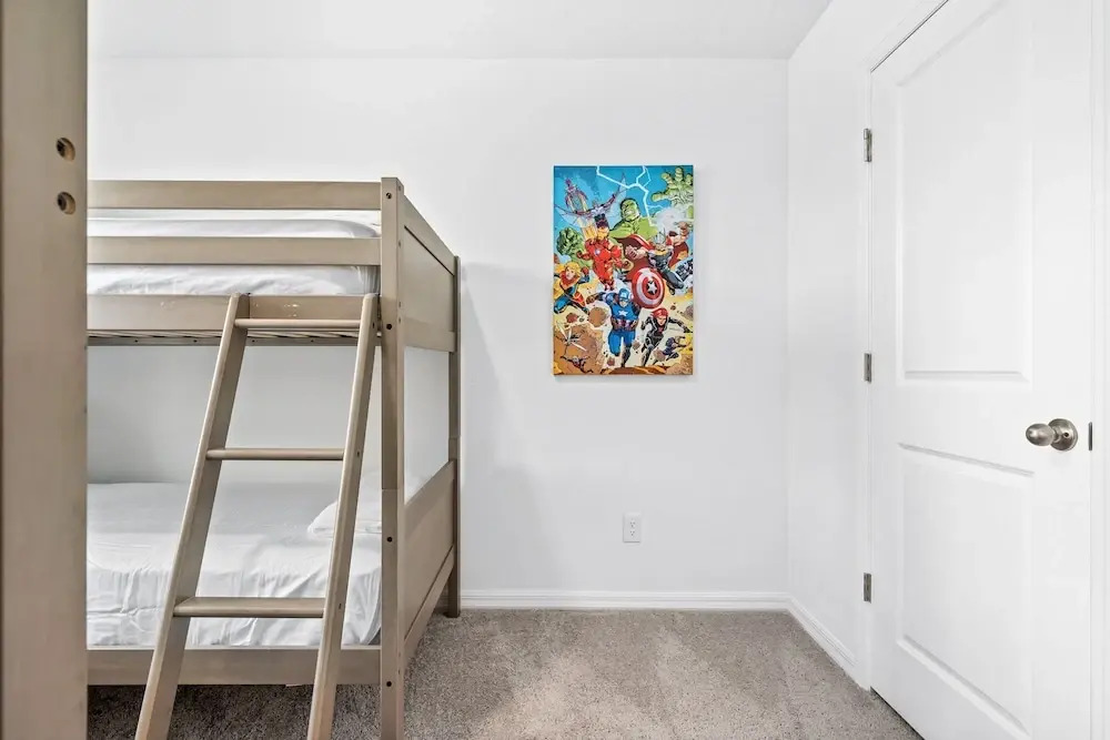 Lovely Townhome Sleeps 8 Eve101