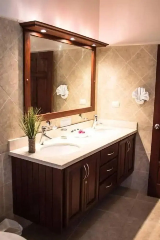 Fully Equipped 4 Bedroom Villa in Gated Community