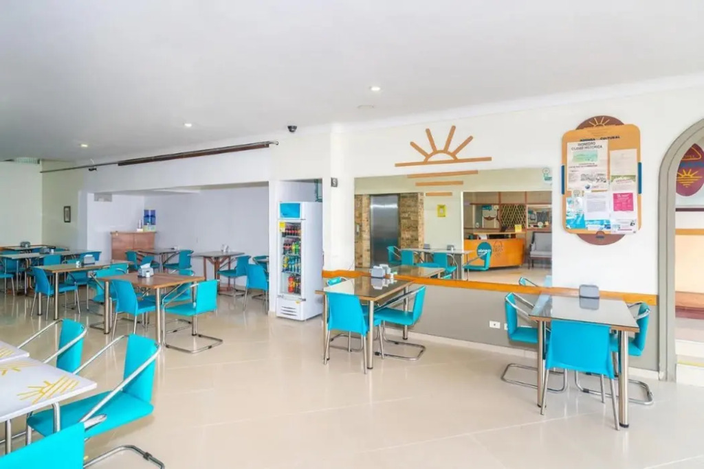 HOTEL OASIS