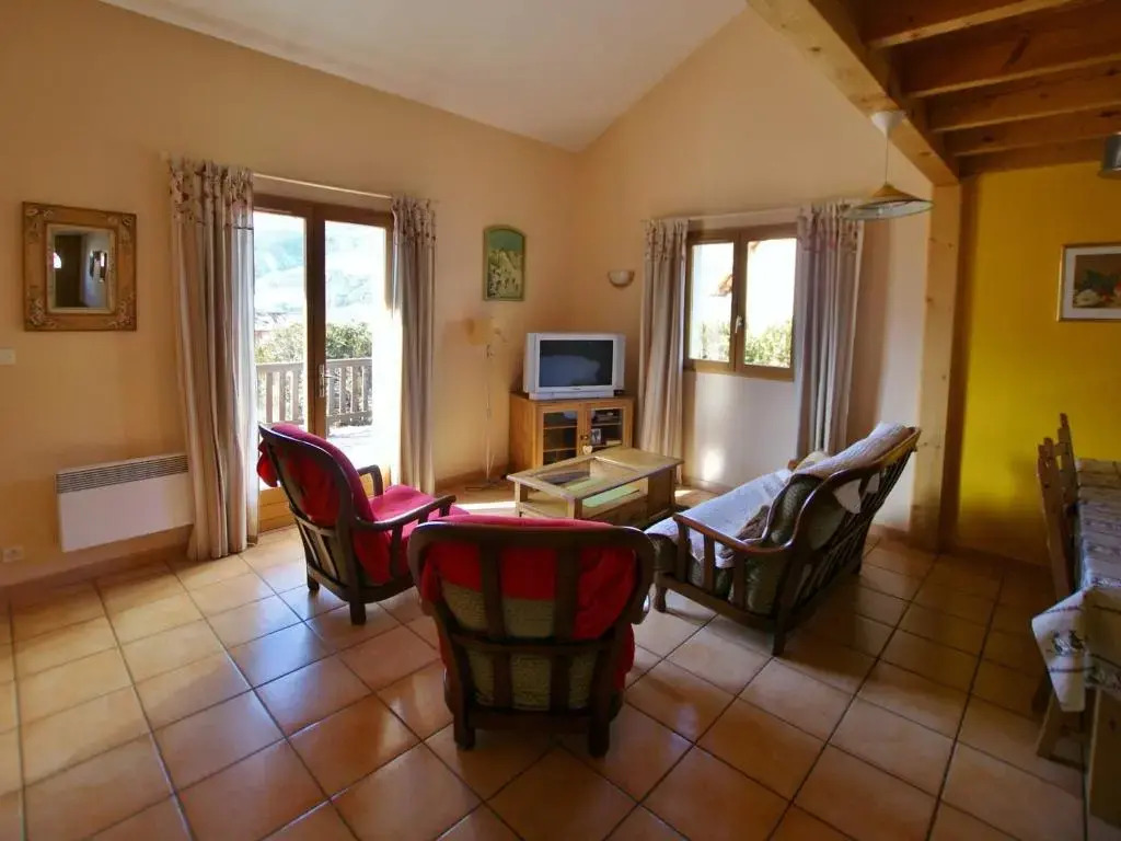 Maison calme avec terrasse à Saint-Pons - FR-1-165A-91