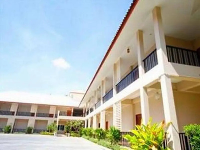 Lub D Resort
