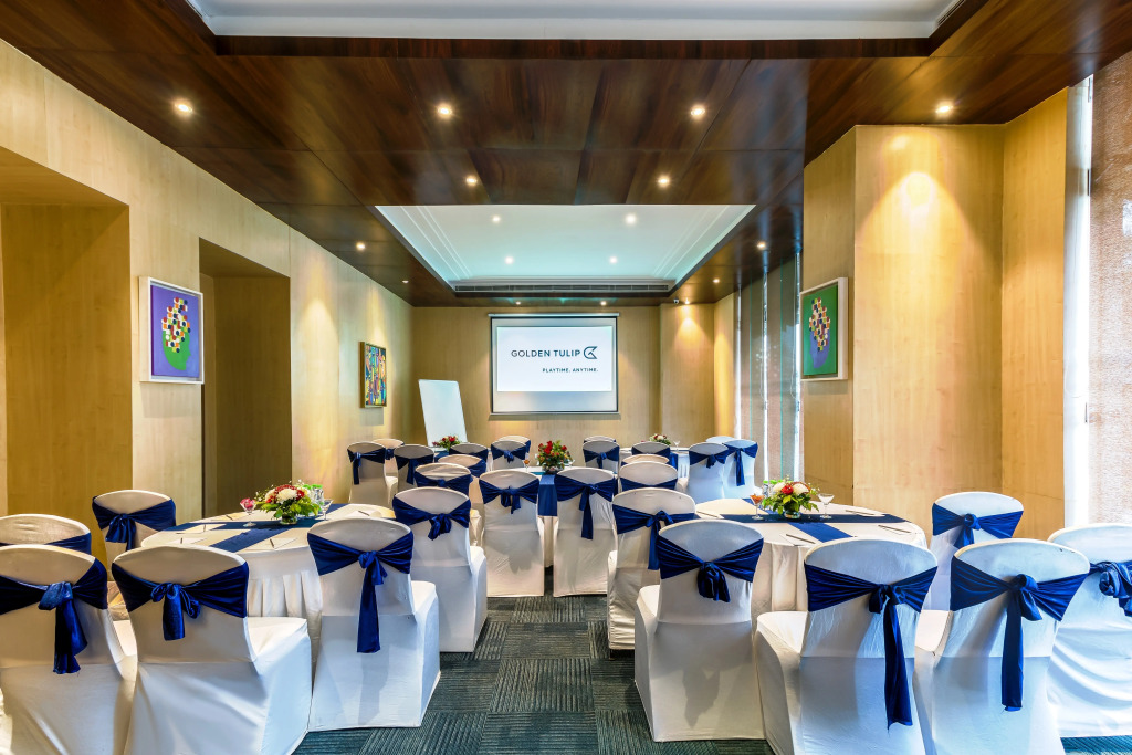Golden Tulip Suites Gurgaon