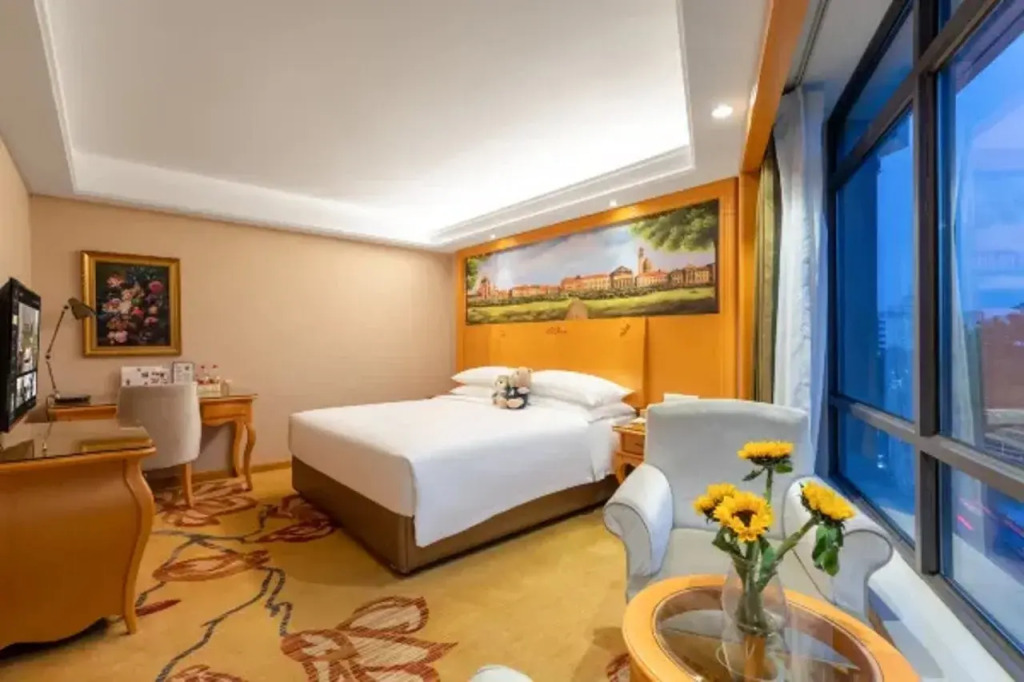 Vienna International Hotel (Foshan Shunde Fengcheng)