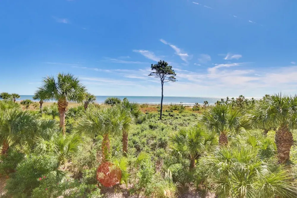 Oceanfront Condo! Breakers 210 w/ Sunrise Views