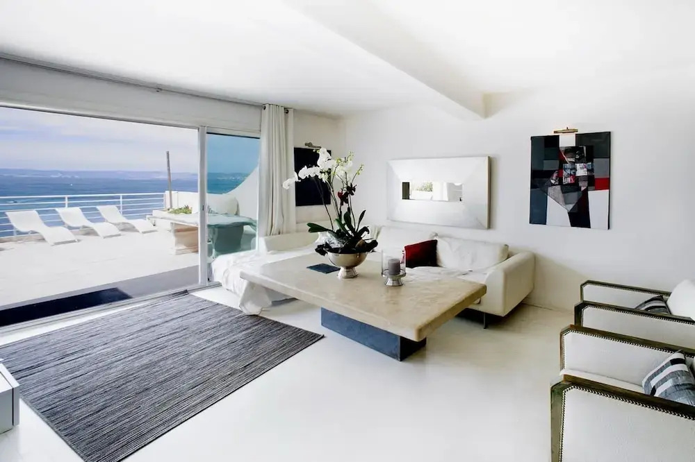 Apartment With 2 Bedrooms in Marseille, With Wonderful sea View, Terra