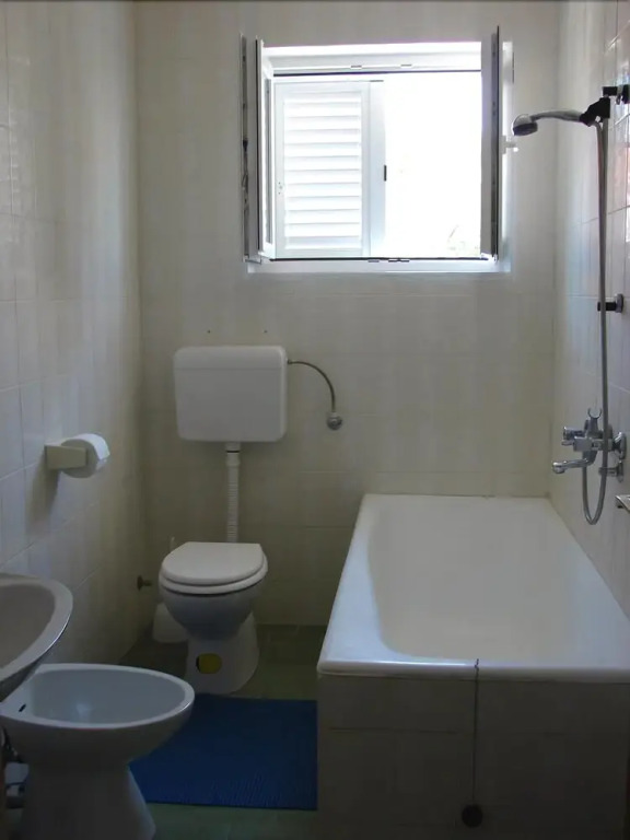Apartments by the sea Barbat, Rab - 21809