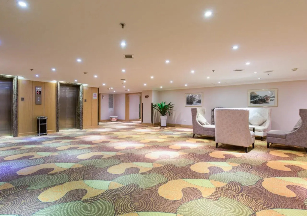 Soluxe Winterless Hotel Beijing