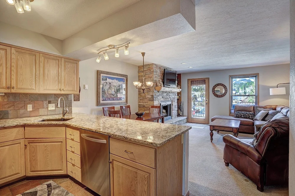 Wellington #3 (Townhome with Private Hot Tub)