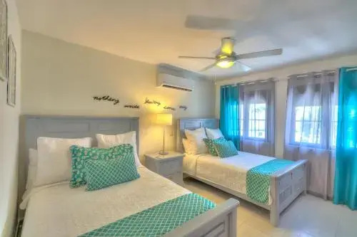 Beautiful Beachfront 2-Bdr Apt D301