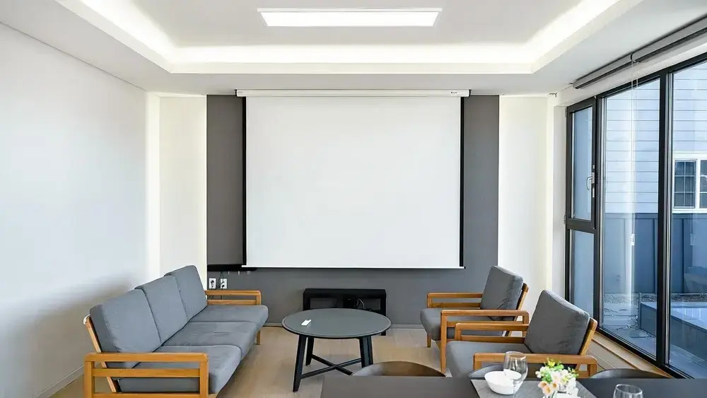 Daebudo Atiko Dokchae  Pool Villa