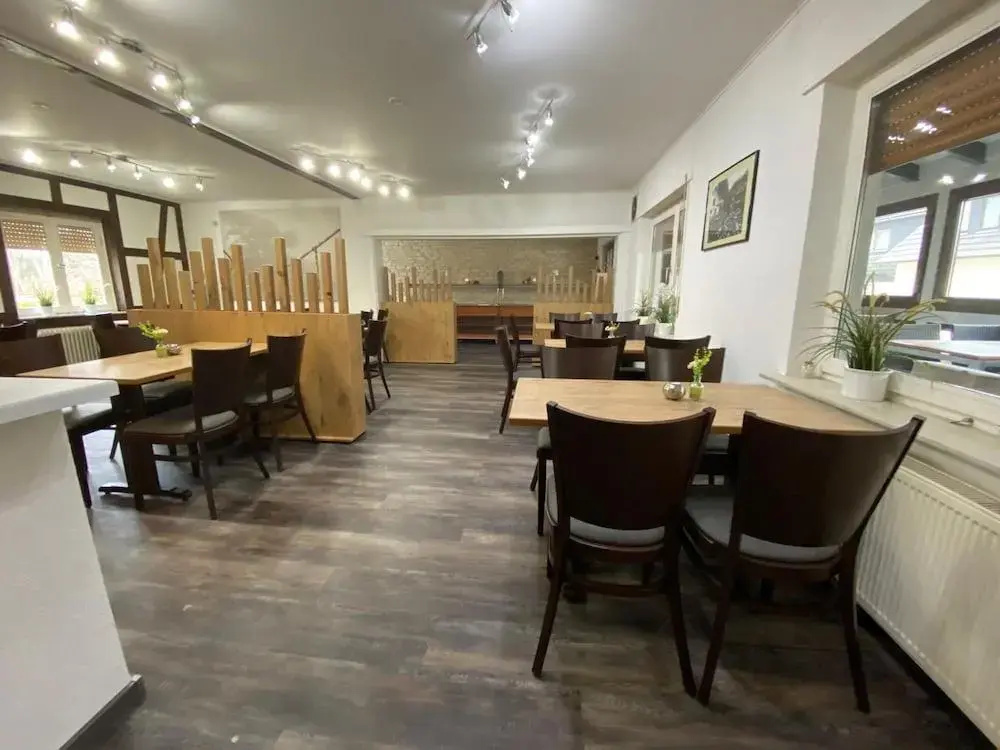Landgasthof-Bikerhotel Arnold