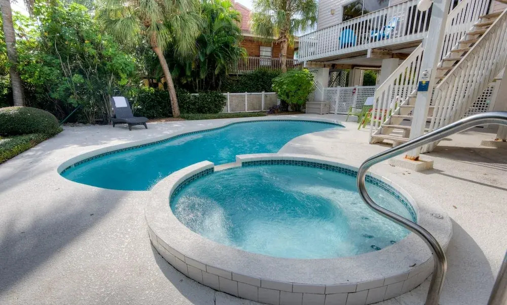 Tarpon Pointe Apartment 4