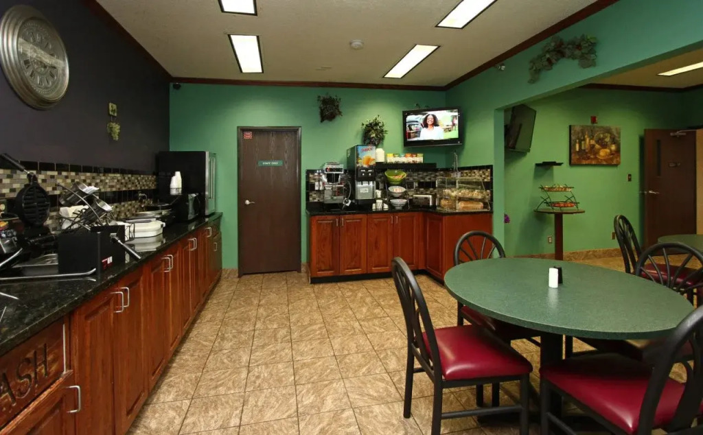 New Victorian Inn - Sioux City