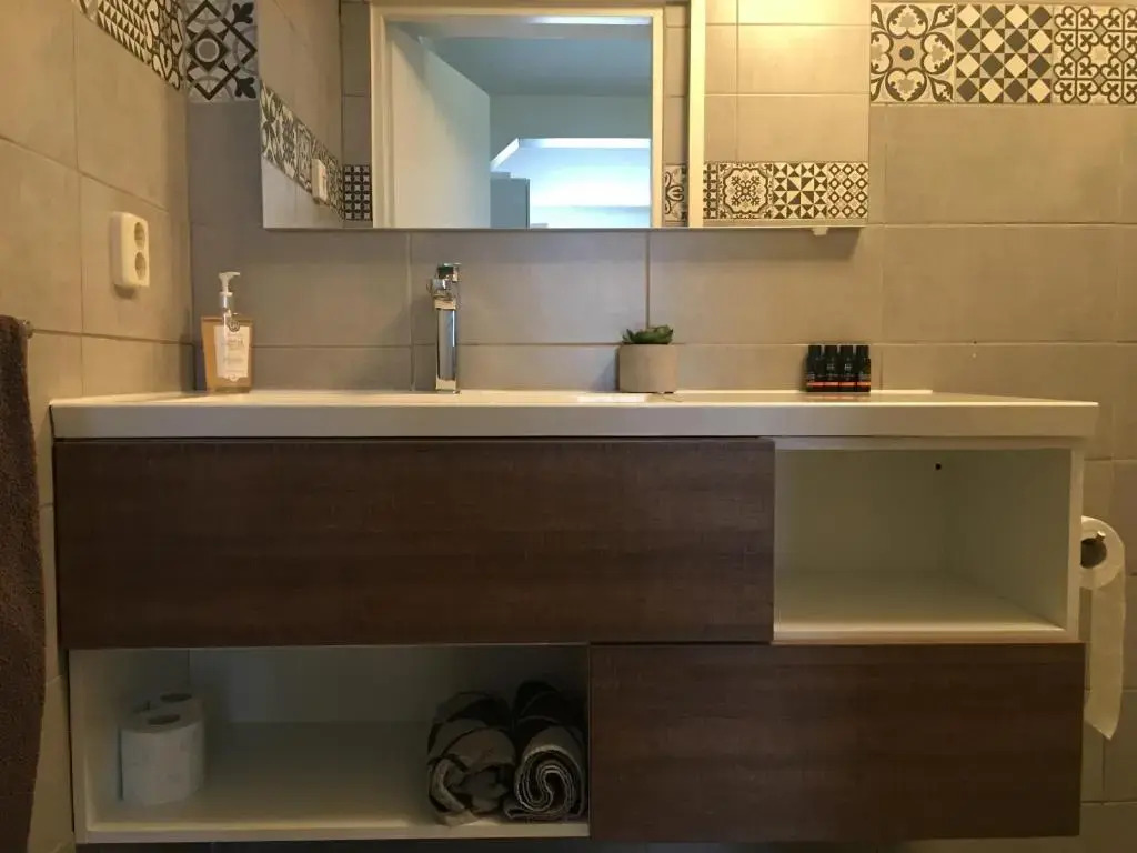 Garden Room or Economy Room