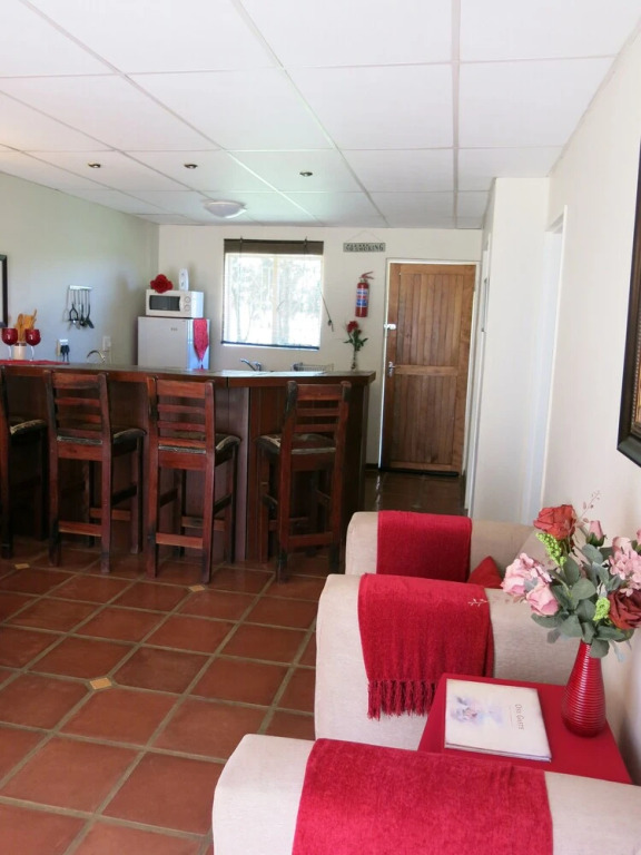 Self Catering 1 Bedroom Sofa Bedfull Bathroom Ideal for 4 Guets - Welcome