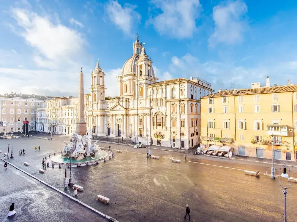 RSH Bernini Luxury Panoramic Apartment