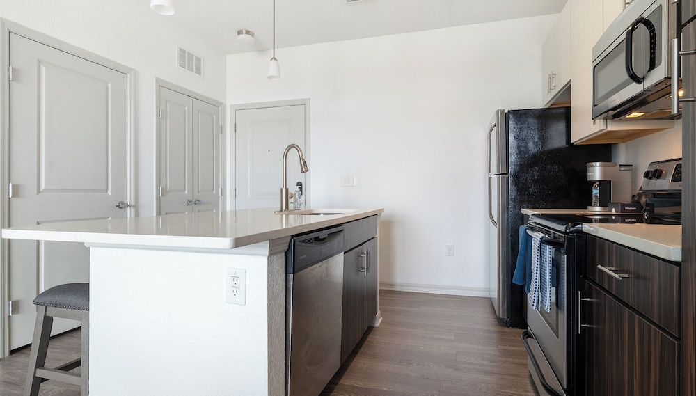 Landing Furnished Apartments - Maitland
