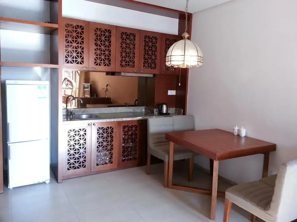 Lingshui Sea View Vacation Apartment
