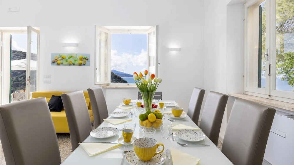 VILLA MERAVIGLIA 8, Emma Villas