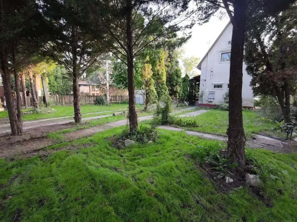 Romantic Lakeside Retreat - Nature, Sport, Near Bp