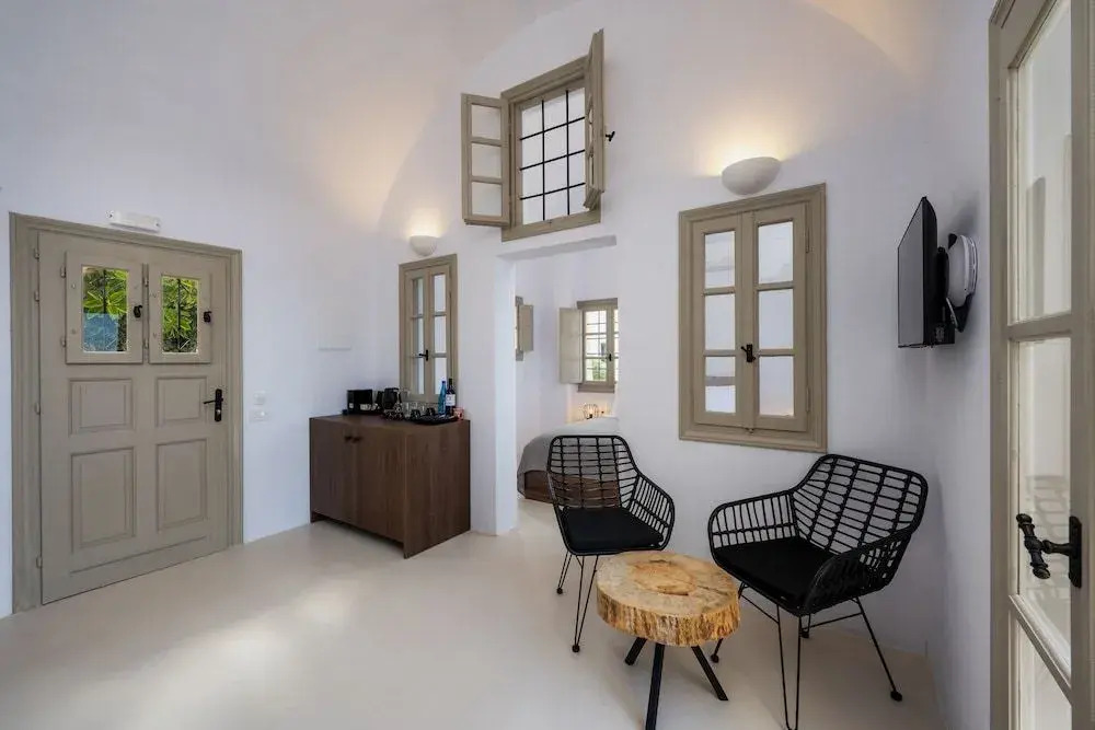 Azanti Suites