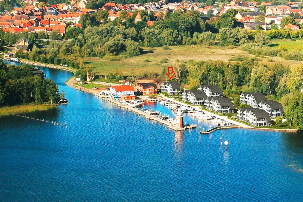 Reihenhaus in Plau am See mit Terrasse und Balkon