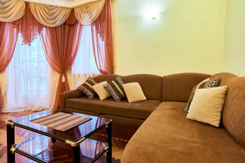 Апартаменты Home-Hotel, ул. Спасская, 25-17