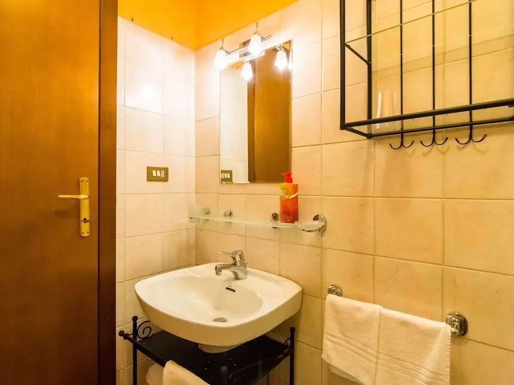 Farmhouse in hilly area in Gubbio with pool