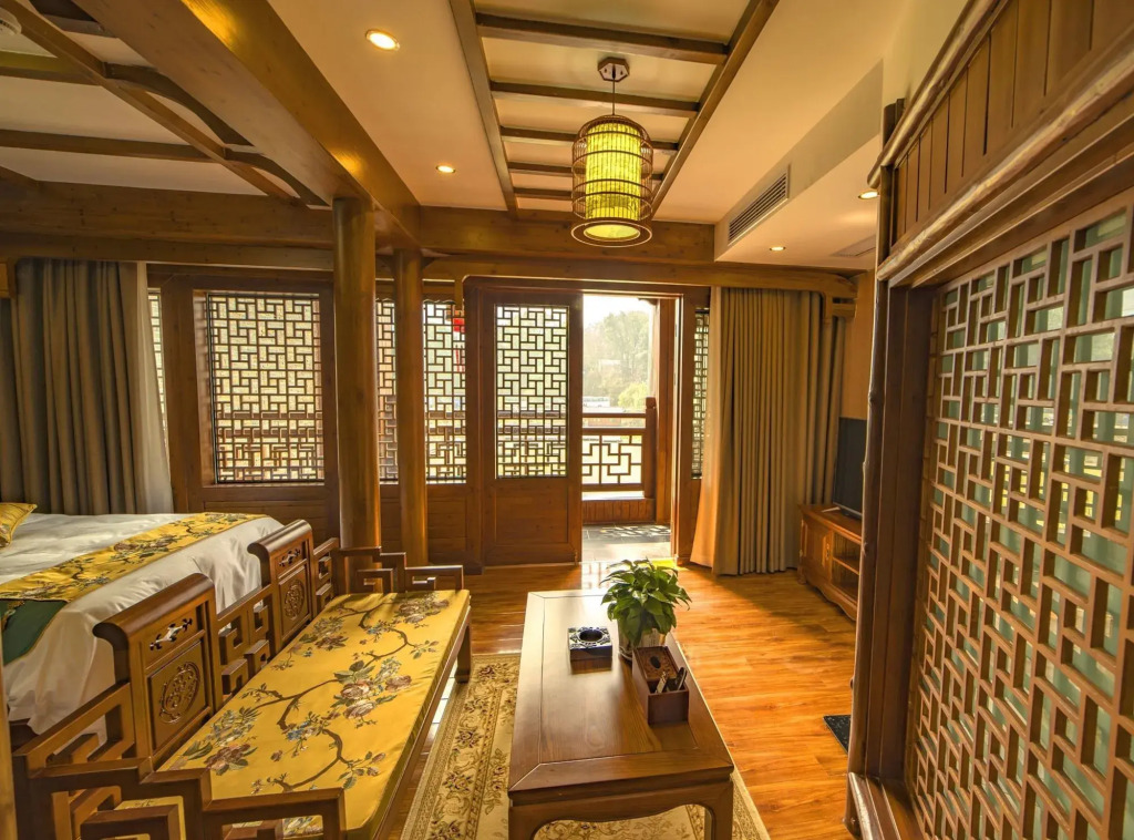 Lees Boutique Resort & Including free breakfast and free pick-up service