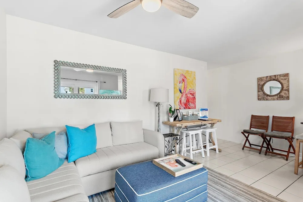 Beachside Villas 912- 30A Sun & Fun