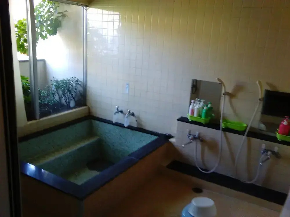 Sarasaya Ryokan